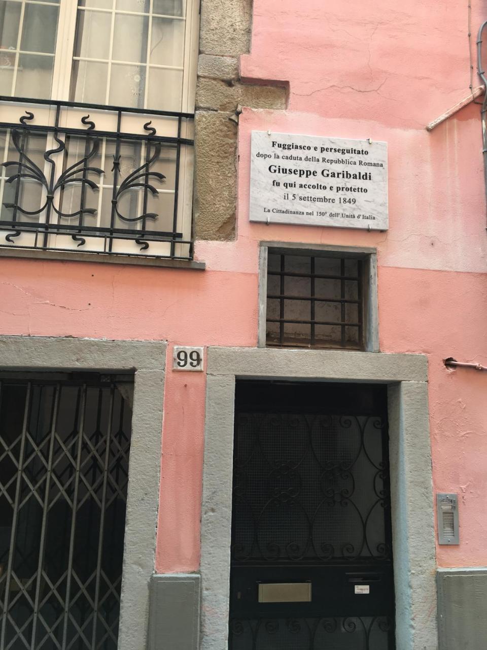 Matris Apartment Специя Екстериор снимка